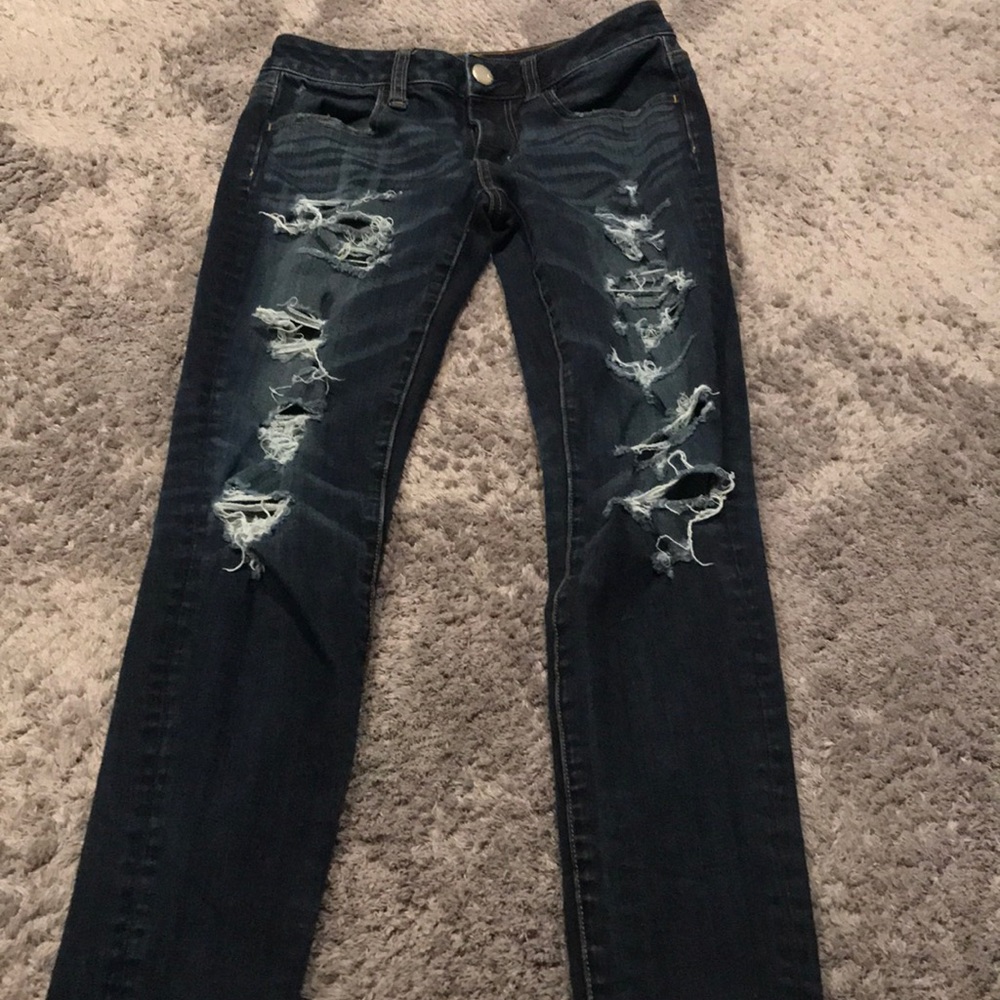 American eagle ripped jeans